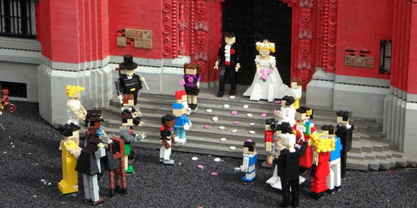 getting married in a town hall