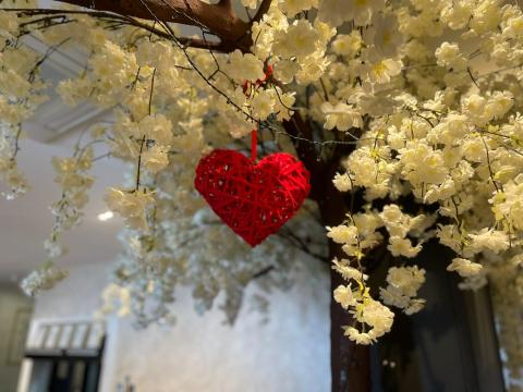 Cute little romantic touches at The Lounge