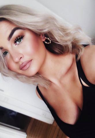 hair and make up in denmark