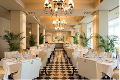 the rock hotel dining room