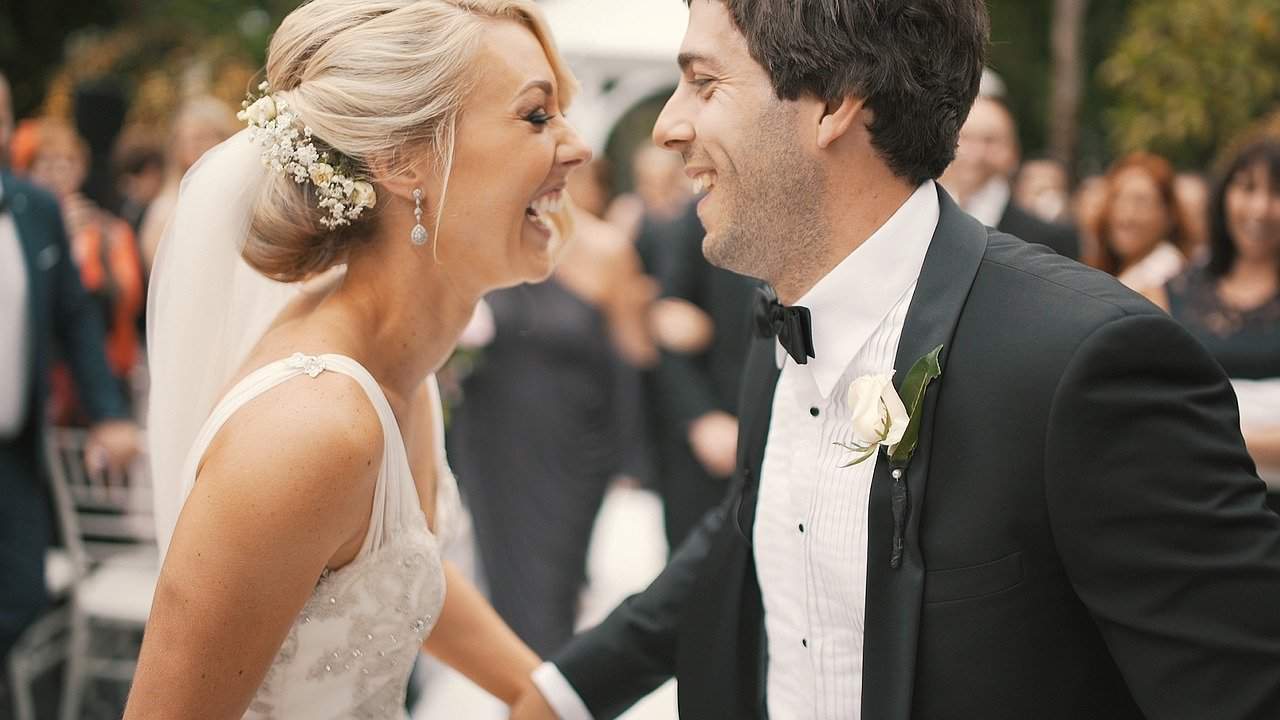 wedding 725432 1280
