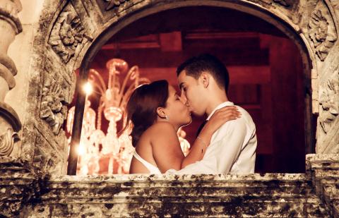 wedding photographers capture emotions and moments forever 2