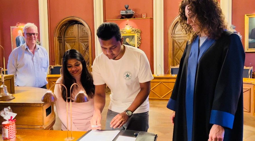 simply everything service